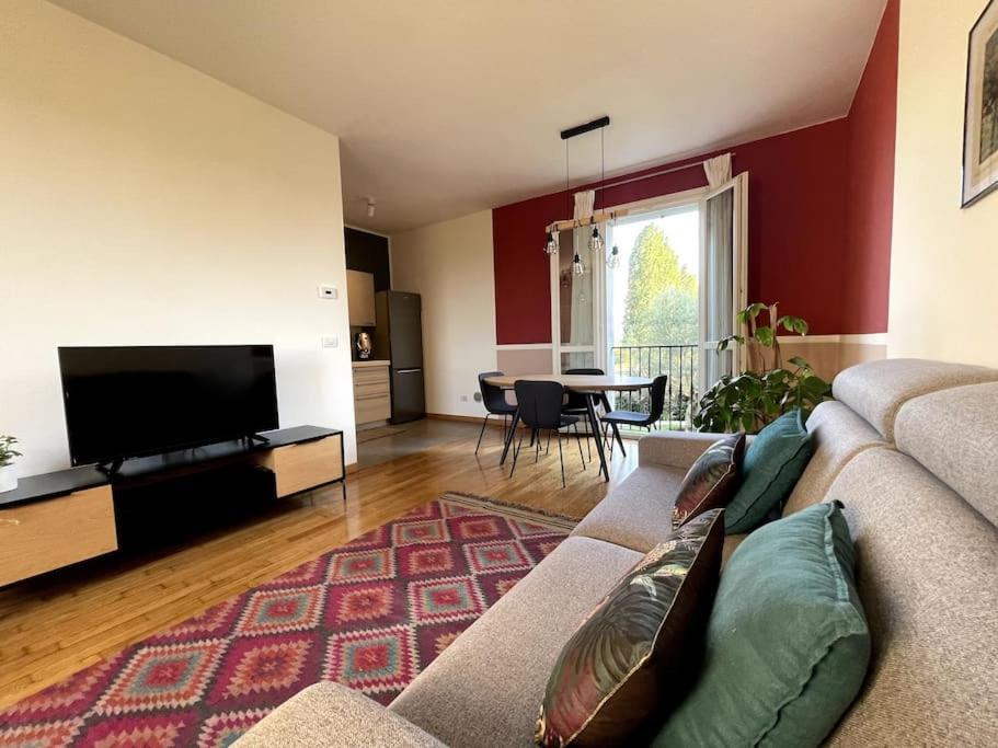 Appartamento Moderno In Tenuta Melloni อันโซลา เดล เอมิเลีย ภายนอก รูปภาพ